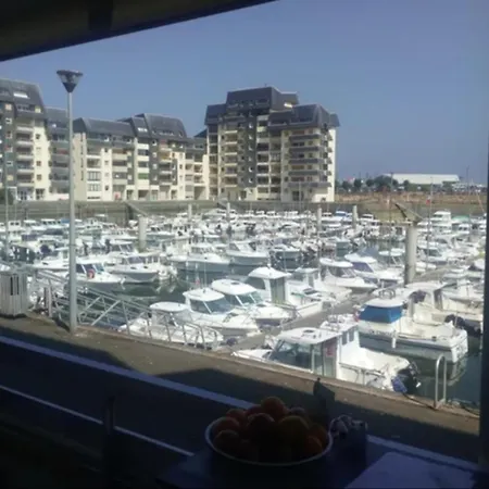 アパート T2 - Port De Avec Parking - Fr-1-746-10 クルル・シュル・メール